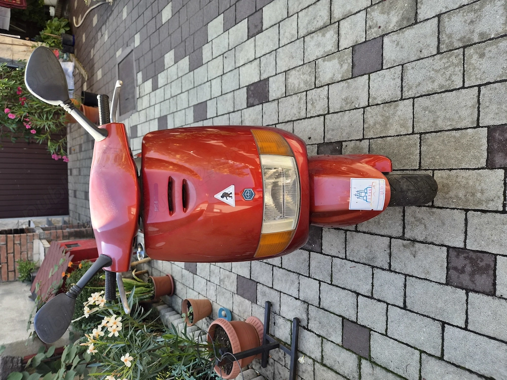 Vând scooter Piaggio Sfera