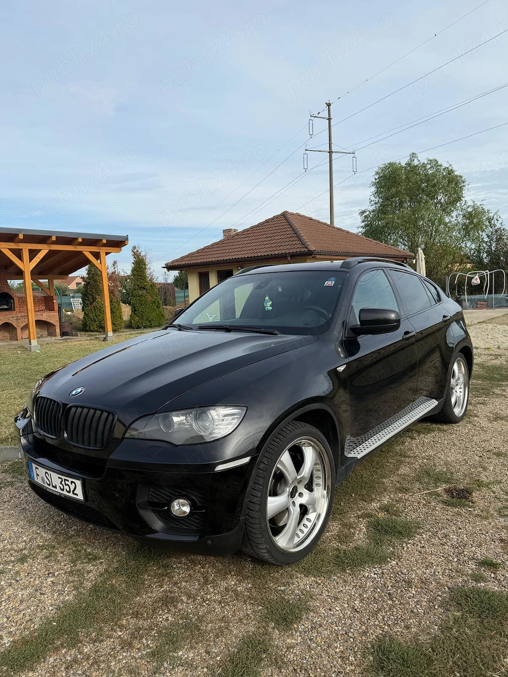 BMW X6 model 2011