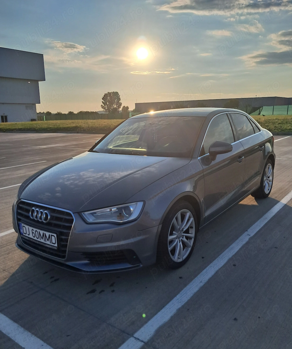 Audi A3 - 2015 - S-TRONIC