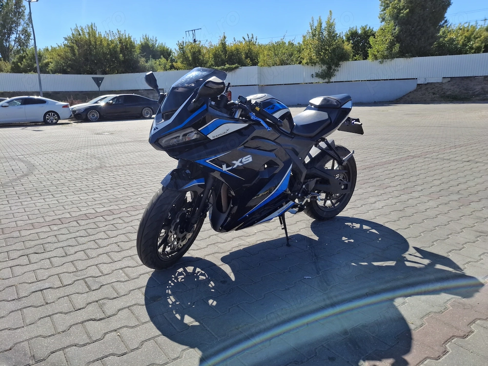 Vând motocicletă Lexmoto LXS 125 Euro 5