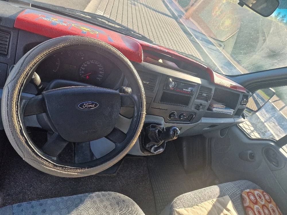 ford tranzit 