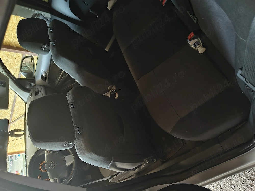 Vând Opel Astra h