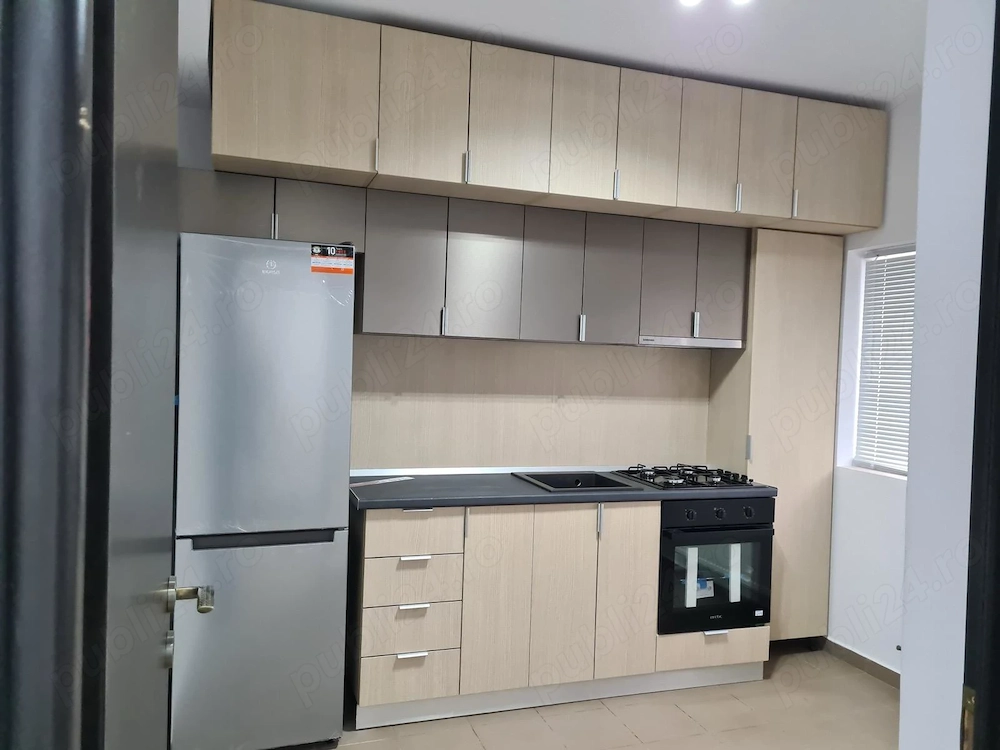 Ofer spre inchiriere casa P+1+M