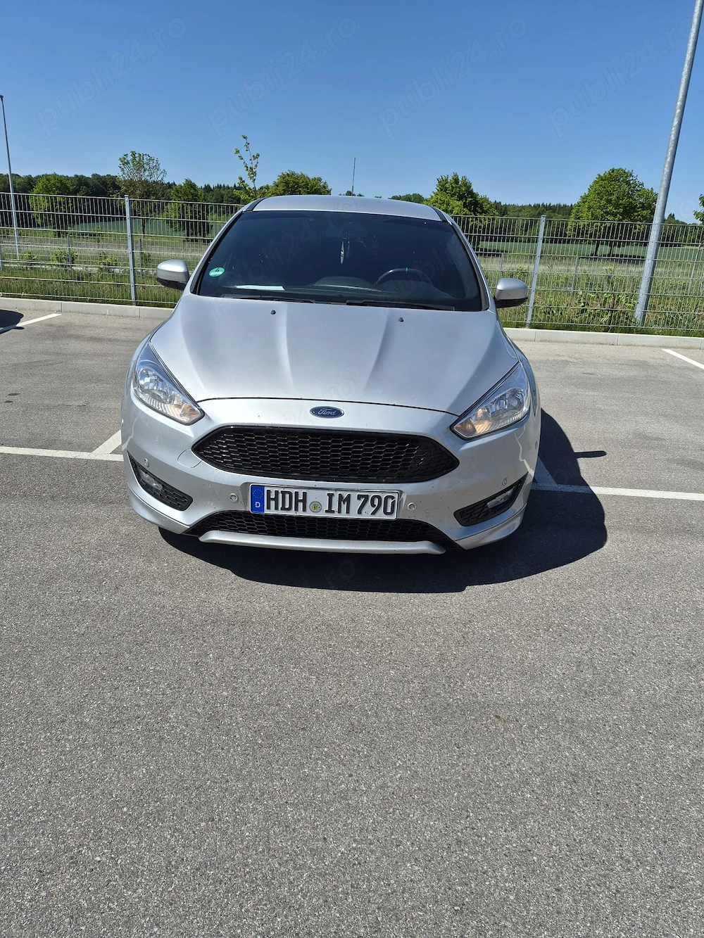 Vând Ford Focus 