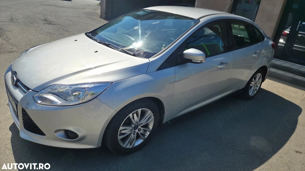 Ford Focus mk3 sedan 1.6 TDCI