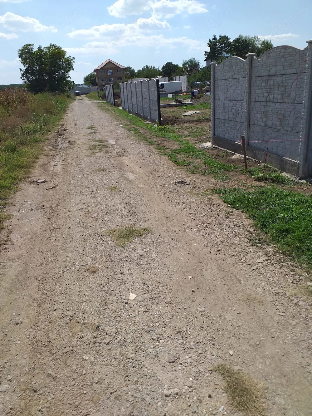 Teren de vanzare in Petrăchioaia - Surlari