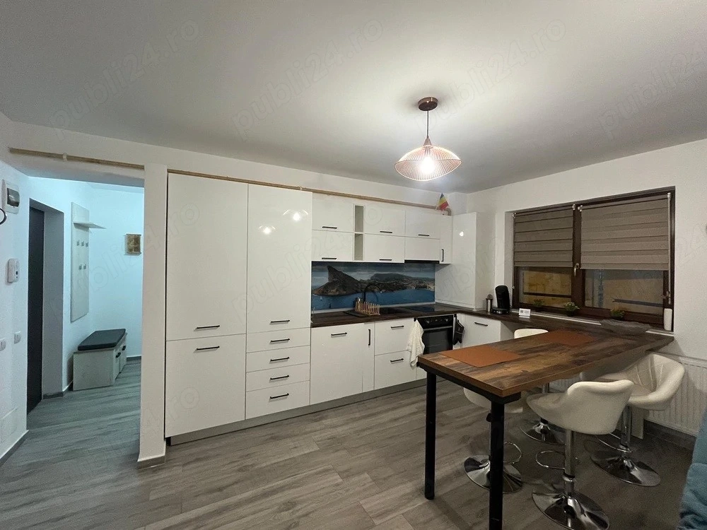 inchiriez apartament 2 camere