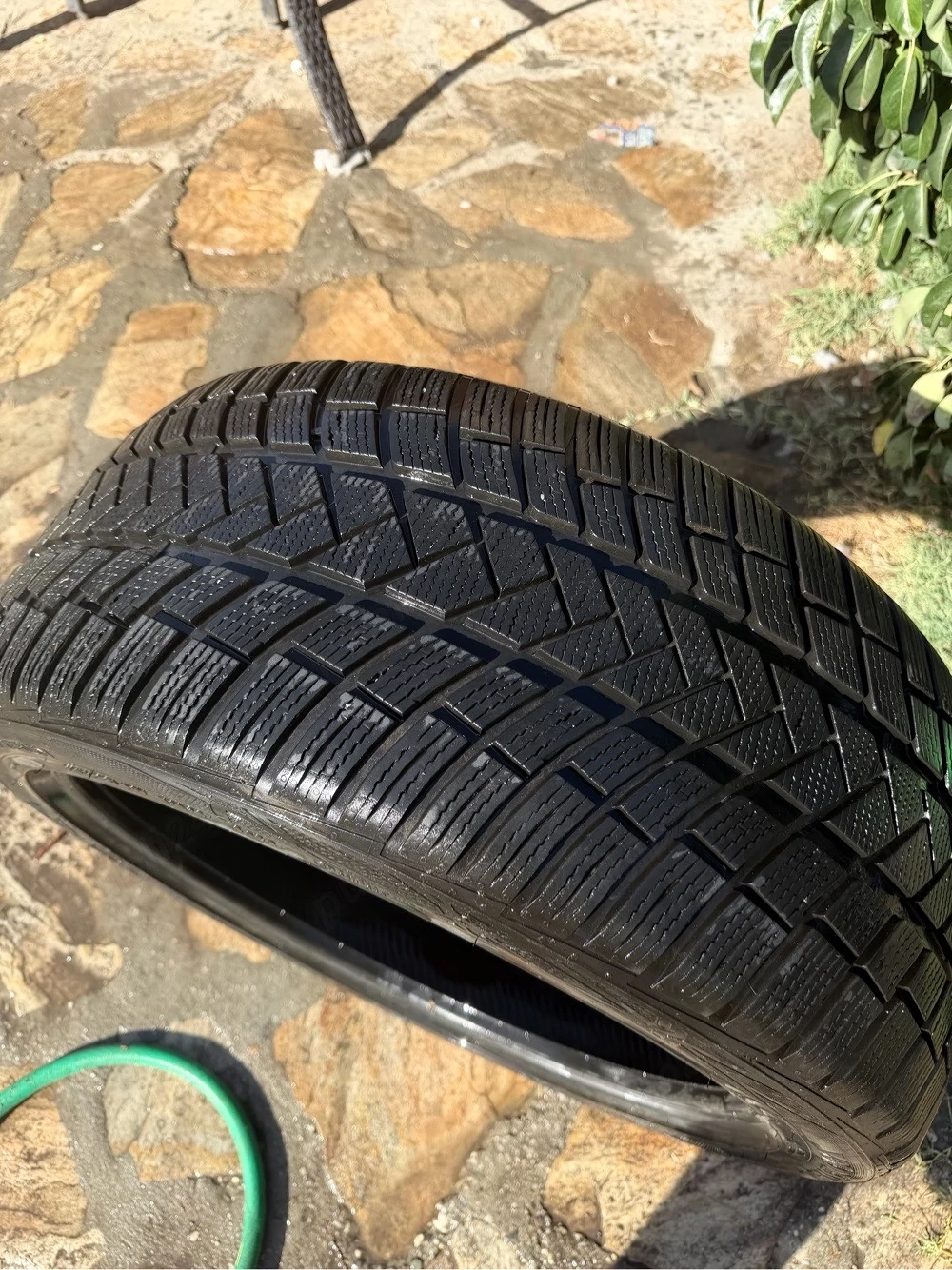 cauciuc 285/40 r22 nou m-s cu stea
