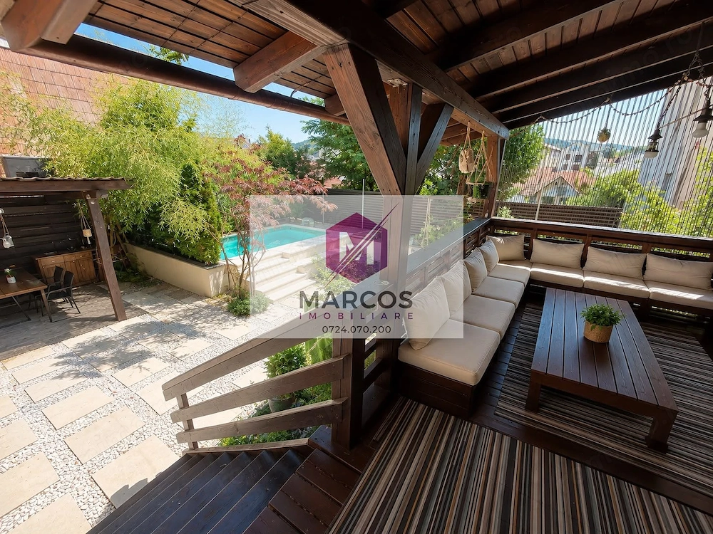 Vila 7 camere zona centrală