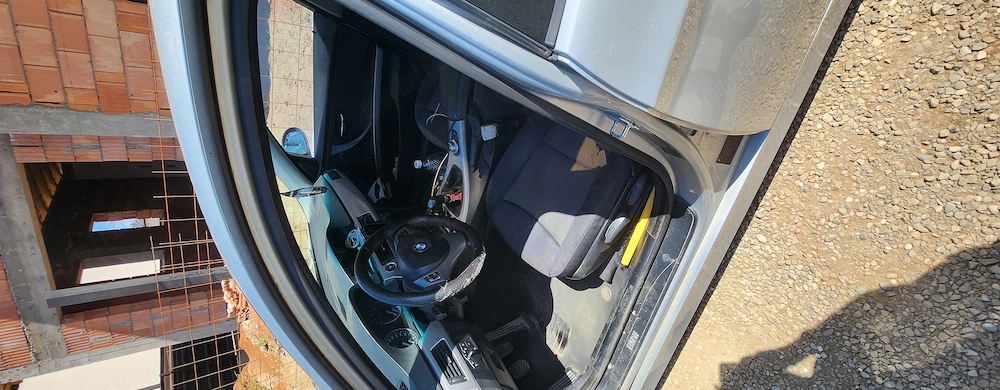 Dezmembrez BMW E90 320i valvetronic 