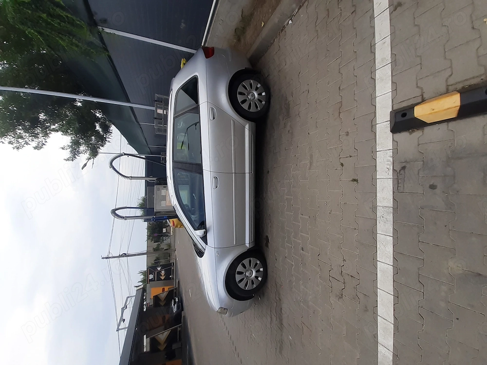 Se vinde audi A3 an fabricație 2005.