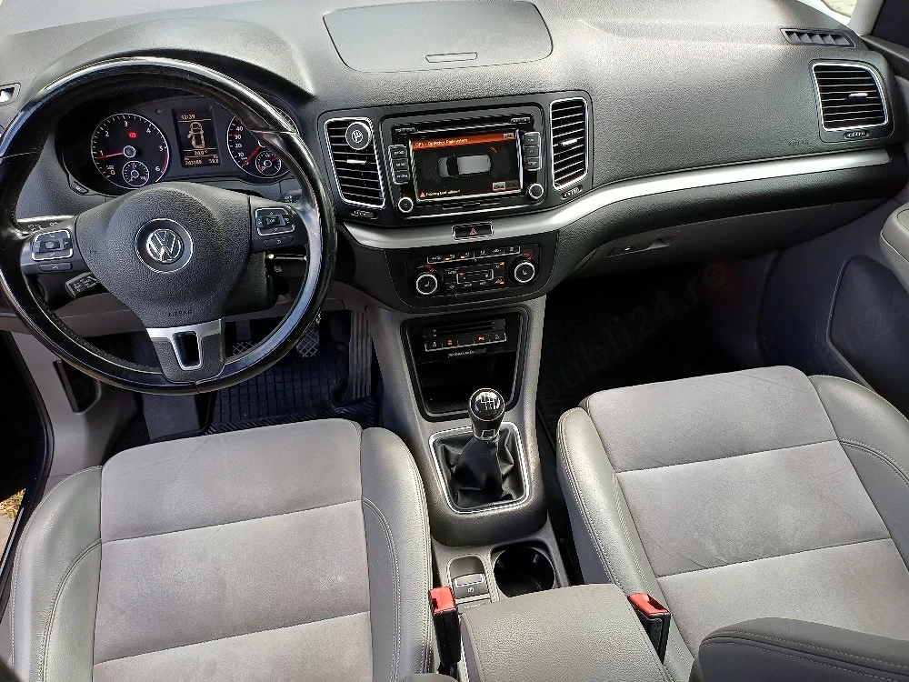 Vând Vw Sharan 2012