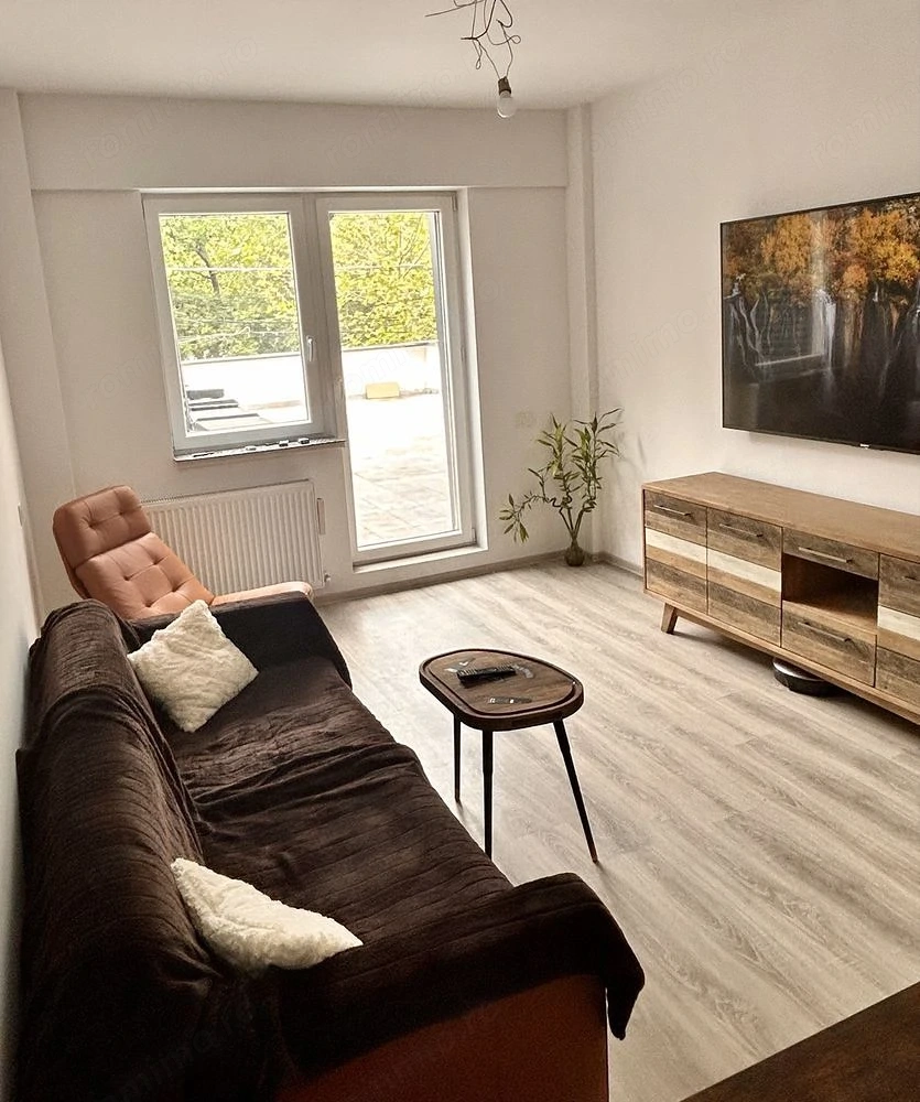 Apartament 3 camere cu terasa