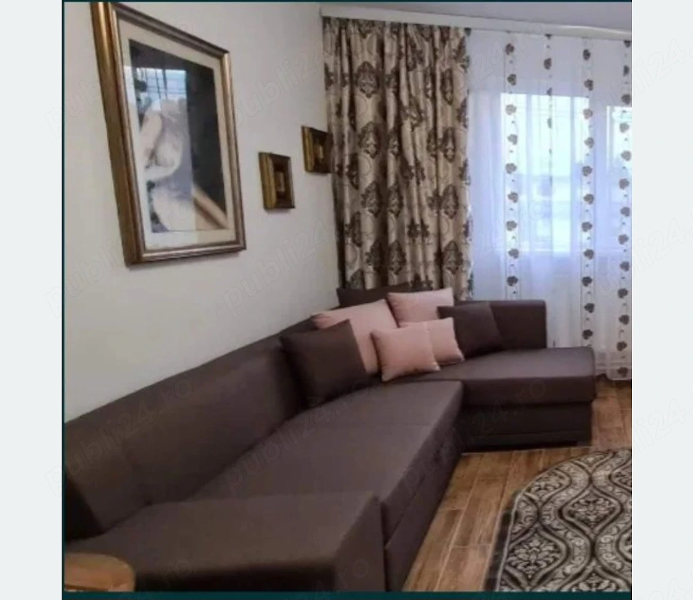 Închiriez garsoniera  