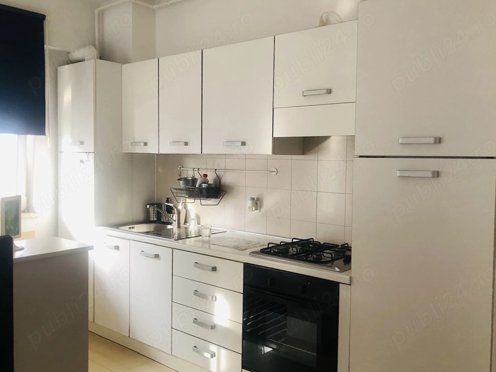Inchiriez Apartament 2 camere Complex Europa