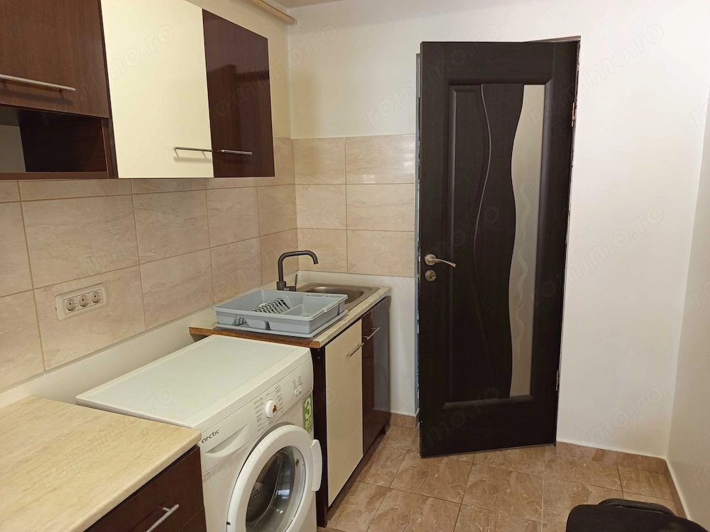 2 camere metrou leonida