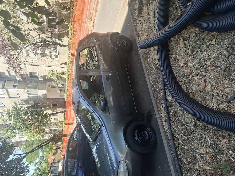 Vând fiat punto 2005