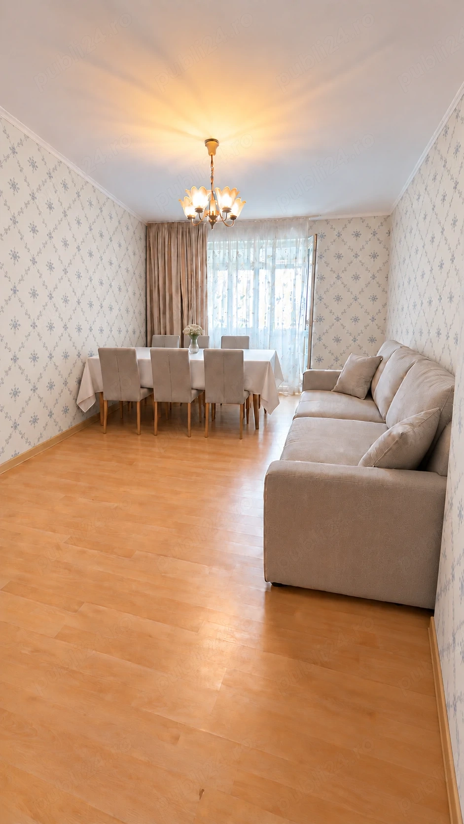 Apartament 3  camere Actor Petru Mircea Marin Cimponeriu 4 bloc 11 , Oras Slanic-Moldova, 