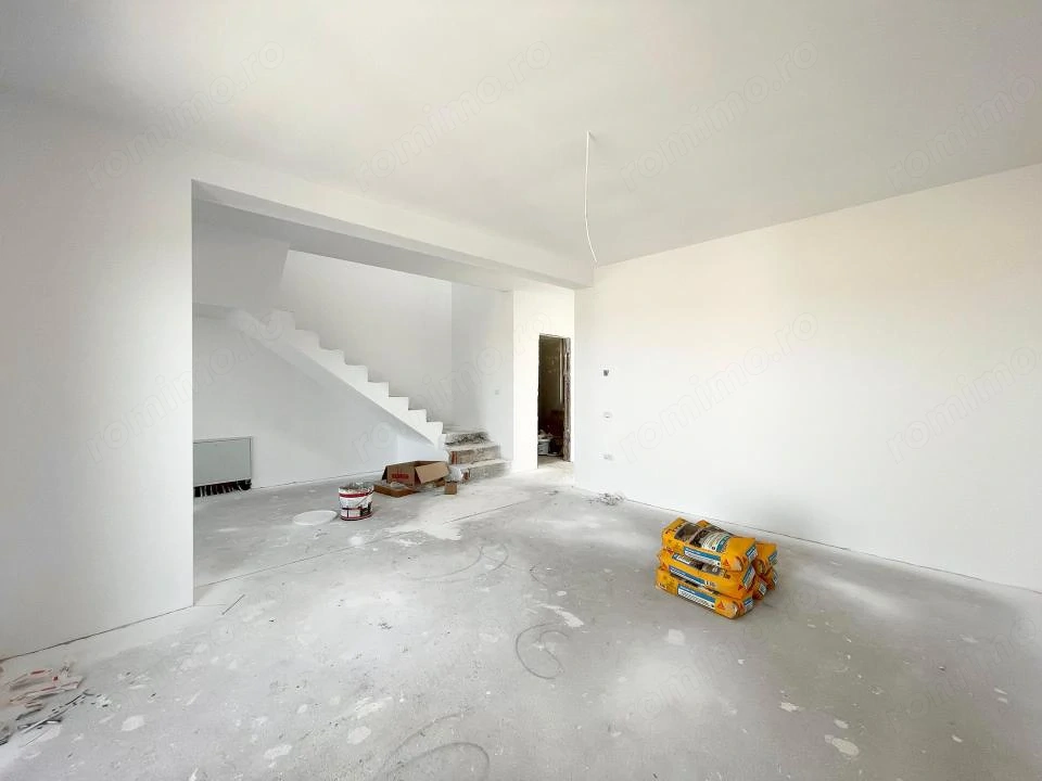 Duplex separat, 4 camere, 340 mp teren - Lidl Mosnita Veche 