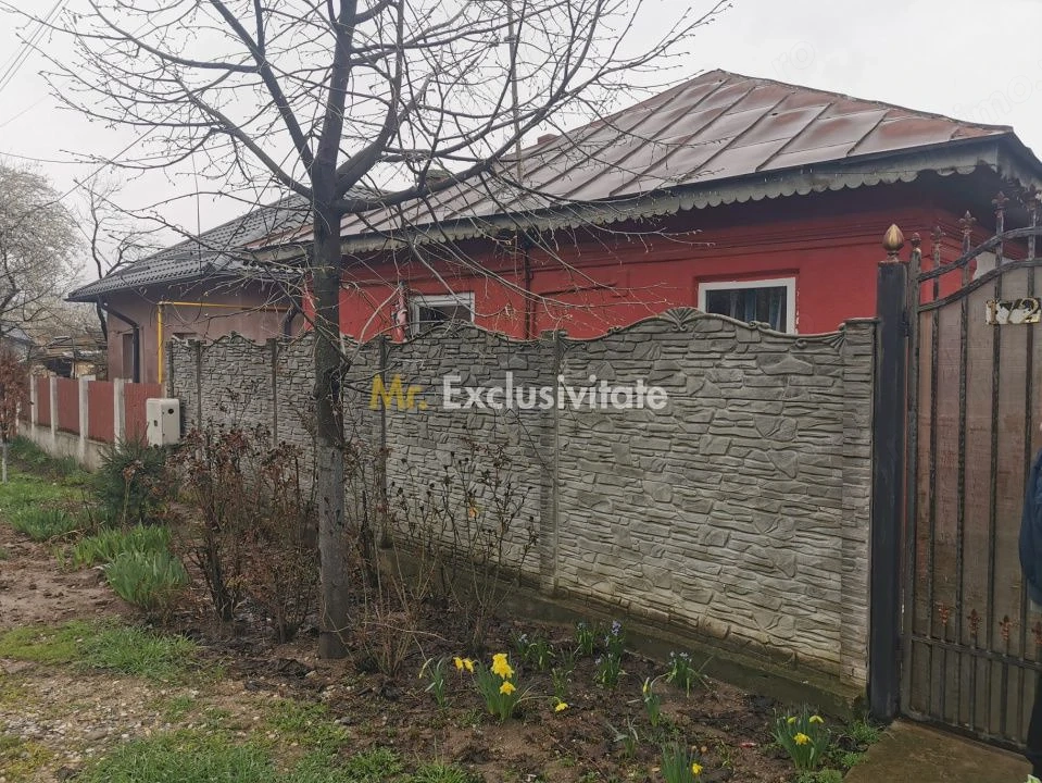 Casa de vanzare - comuna Pielesti