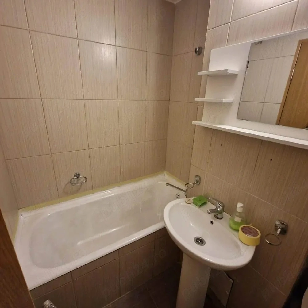 Apartament 2 camere Moinești 