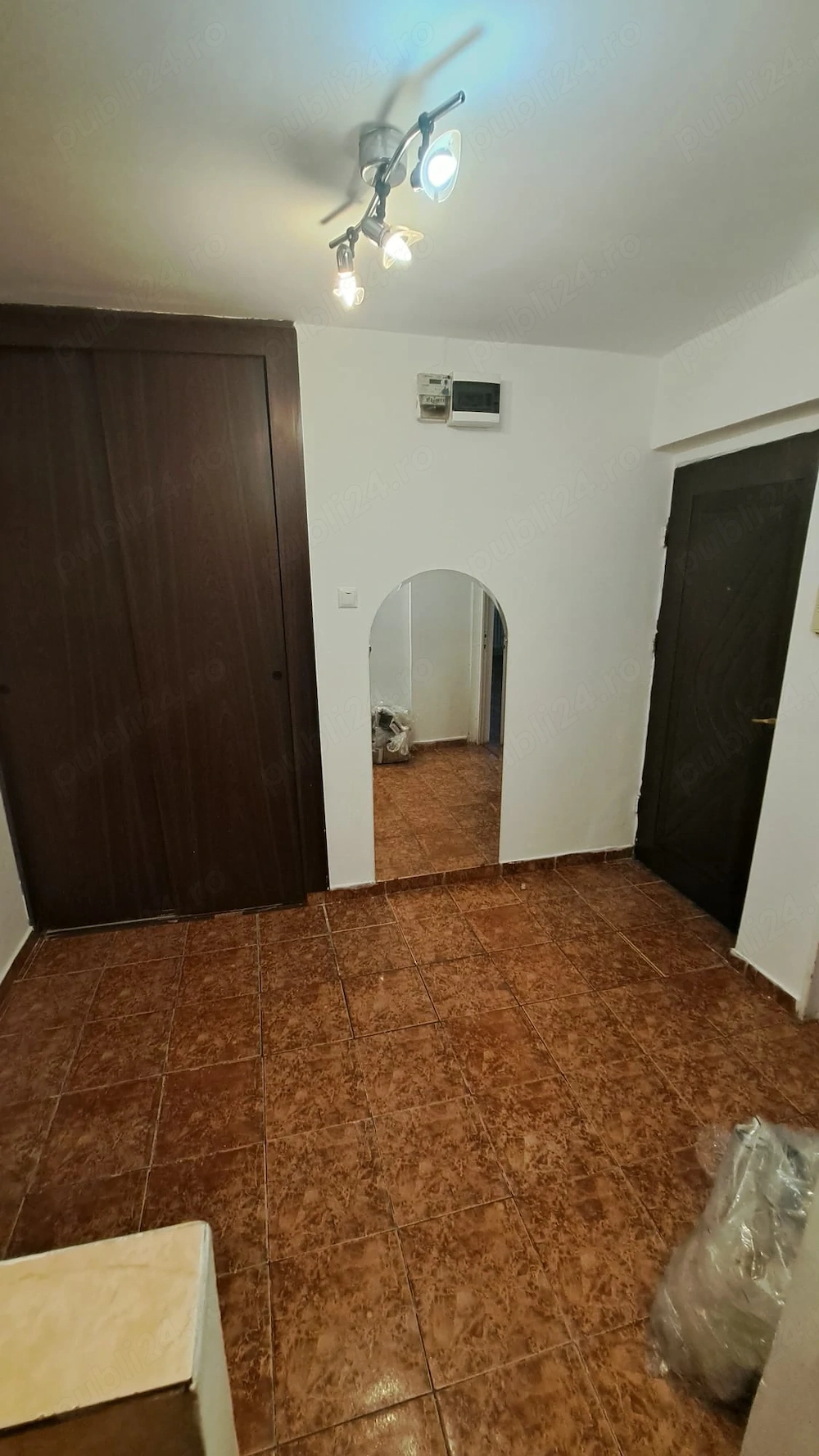 Direct proprietar 3 camere de inchiriat -Crangasi