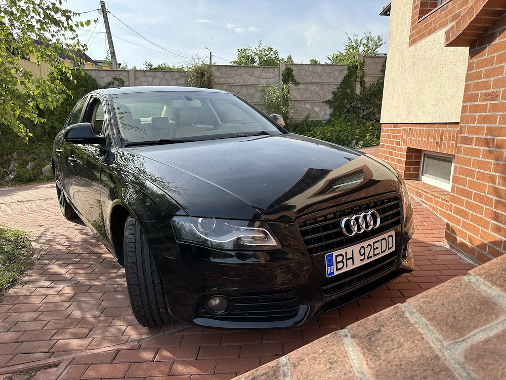 Audi A4 B8 - 1.8 TFSI 160cp - Multitronic 8+1 - BiXenon - CarPlay