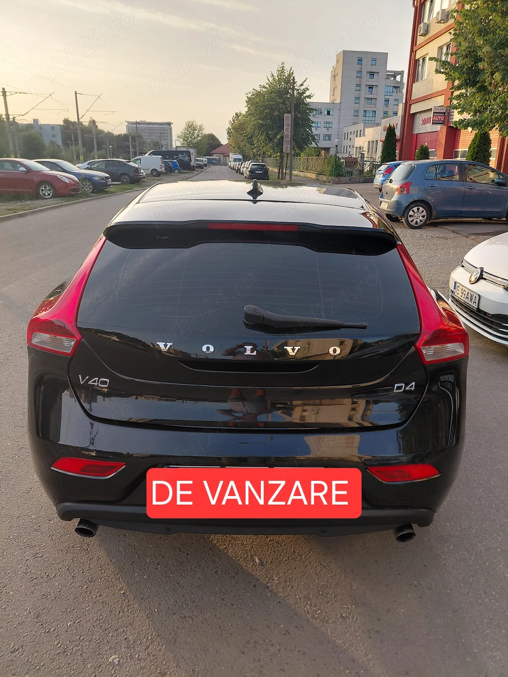 Volvo v40 D4 