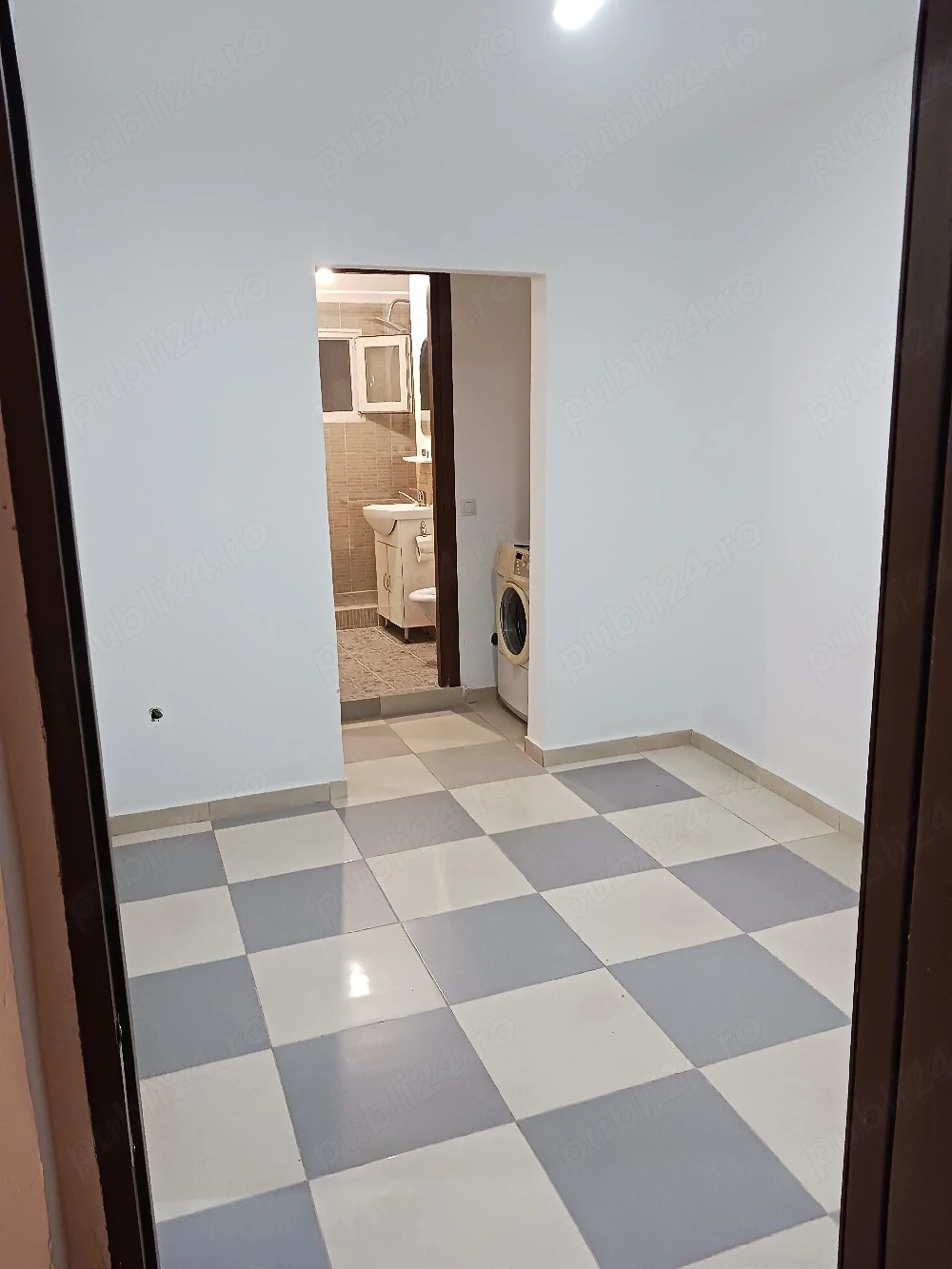 Proprietar Vand Apartament in Braila cu 2 camere cf 1 zona Buzăului cartier Radu Negru