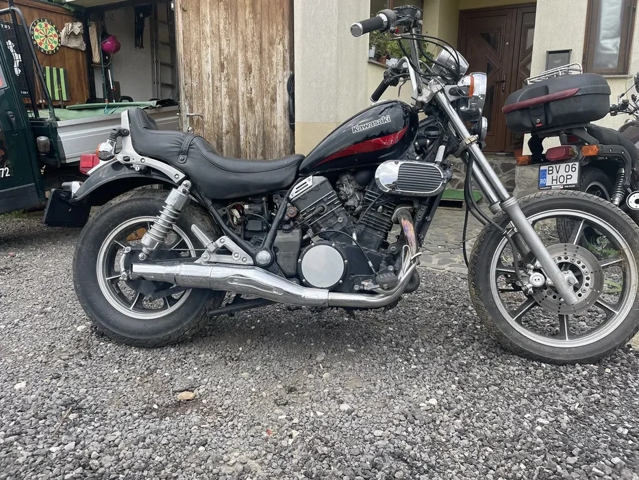 Dezmembrez Vulcan VN700 '85 & GSX-F 750 & Virago 1100