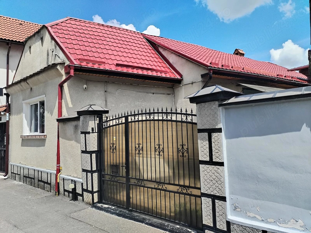 Casă de vânzare în comuna Cristian   liniște, aer curat și acces rapid către Brașov