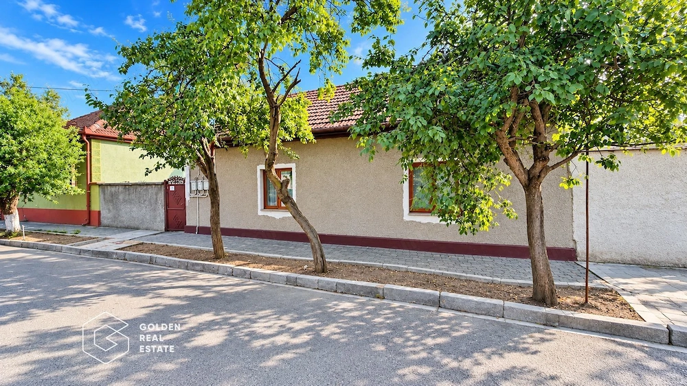Casă de vânzare Arad- zona Confectii