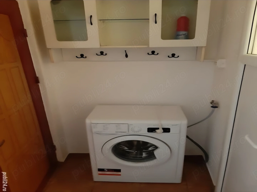 Garsoniera de vanzare!