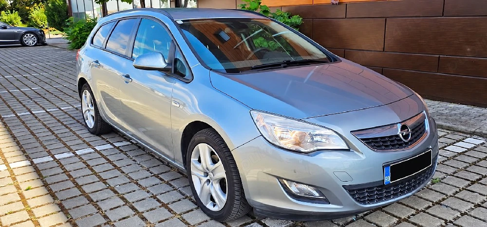 Opel Astra J - 120 CP - 2011 - Euro 5