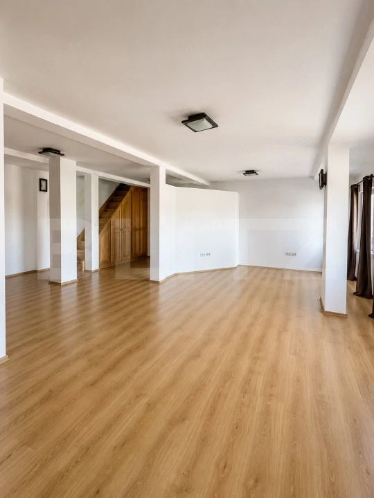 Apartament 4 camere , 143mp utili | Mihai Eminescu | Lift