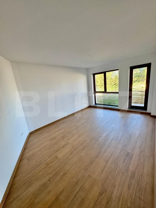 Apartament 2 camere, 52 mp, parcare, zona Tractoru