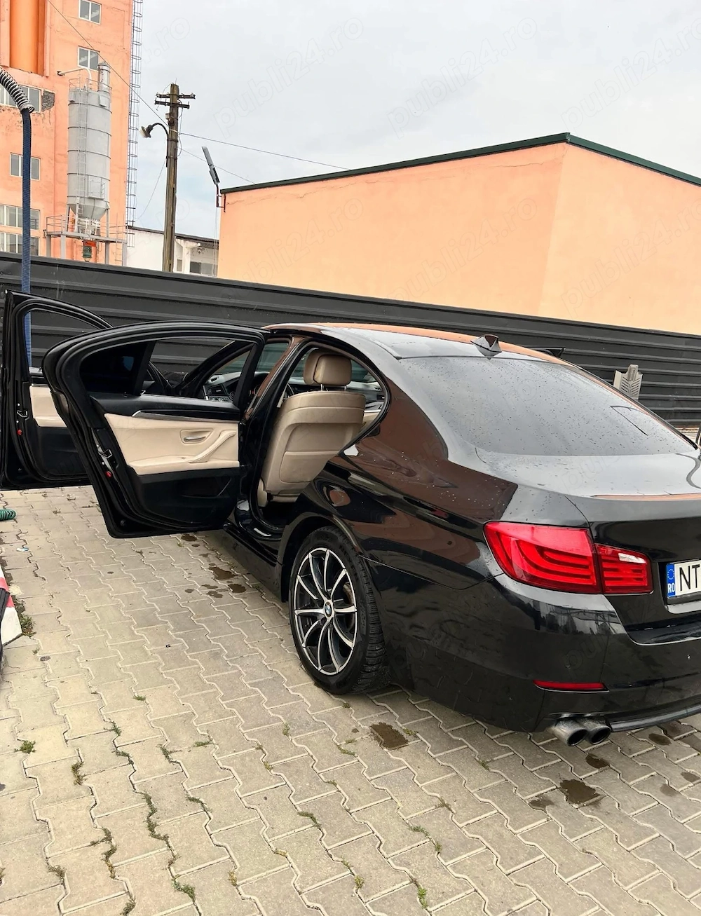 Vând BMW 520D F10 