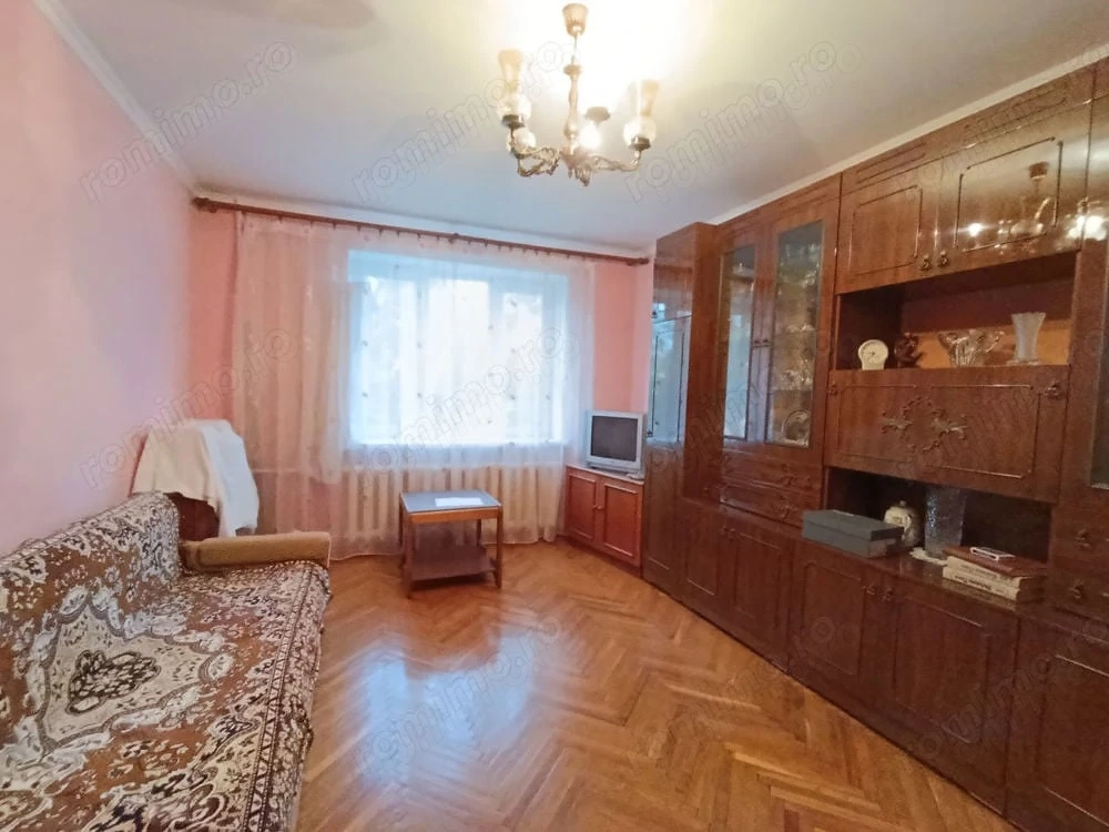 Garsoniera de inchiriat in zona Dristor