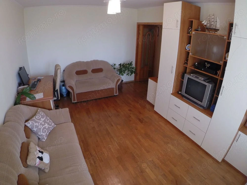 apartament cu 2 camere situat in zona Baba Novac