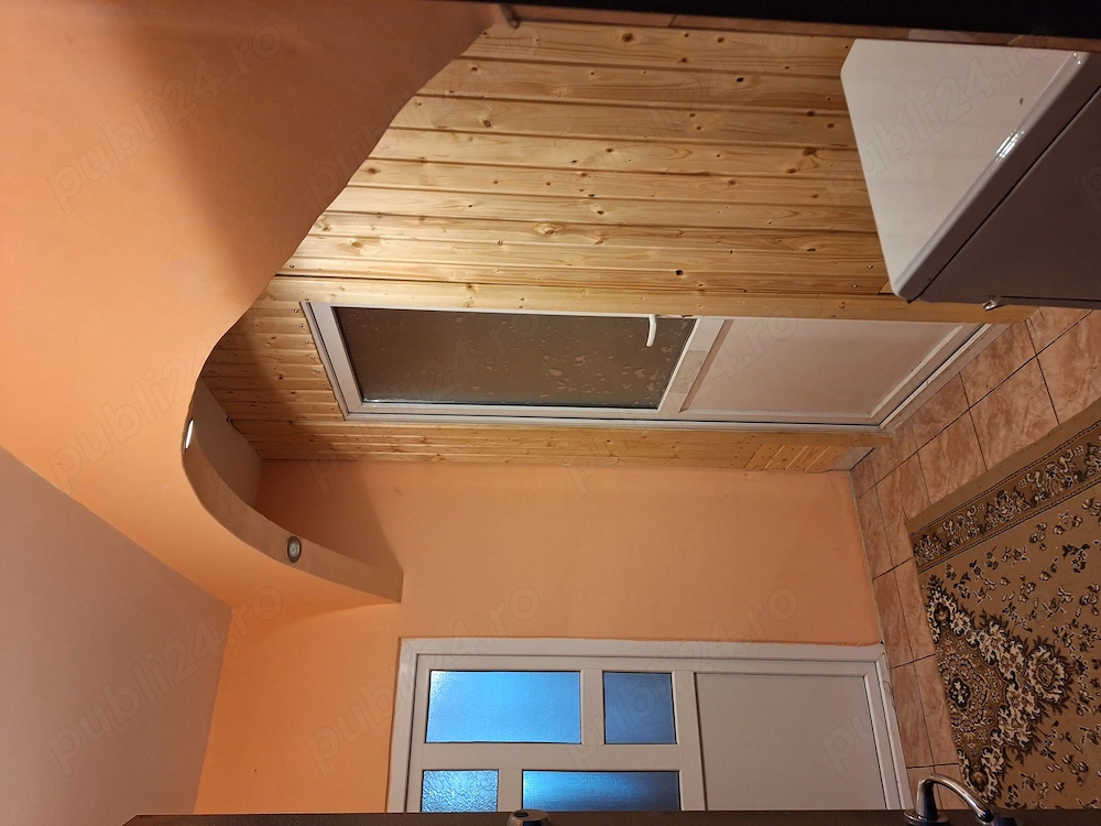 Garsoniera bacau narciselor 12.  Etaj 3.  Proprietar 23 mp. Pret 26000 euro