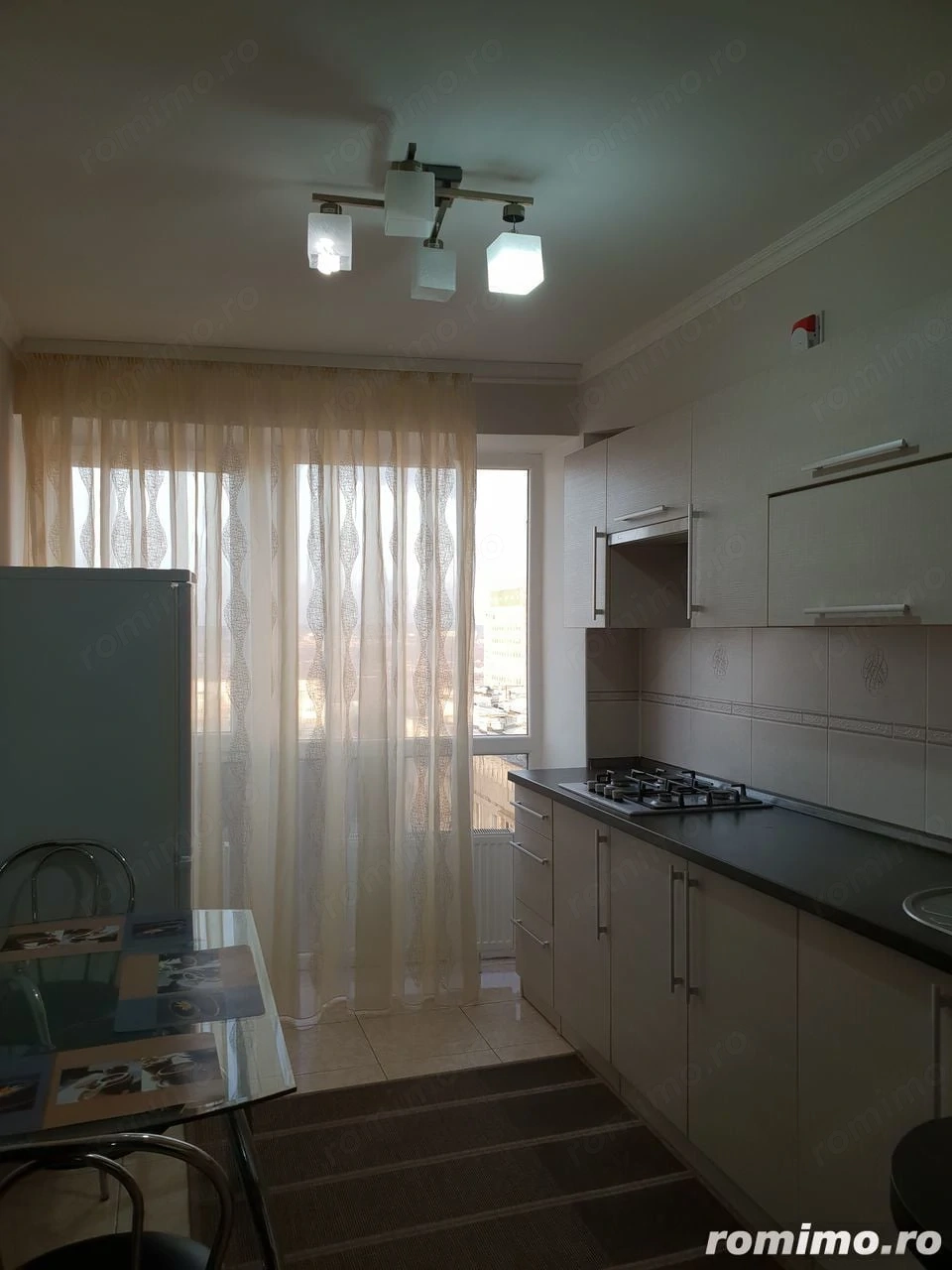 Grasoniera de inchiriat in zona Barbu Vacarescu