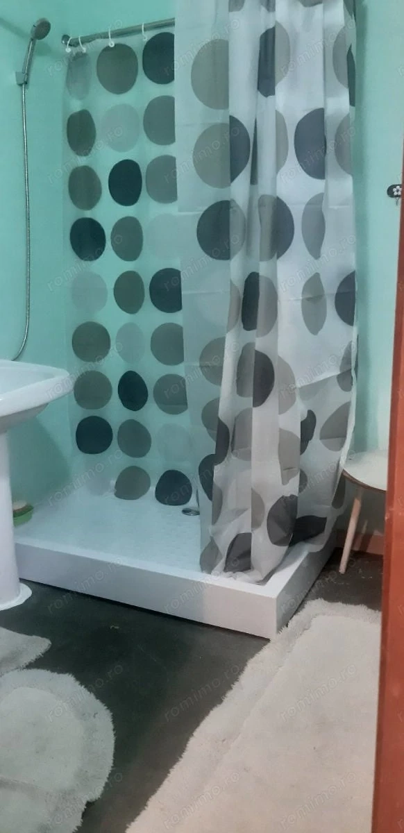 Se ofera spre inchiriere garsoniera in zona Metalurgiei