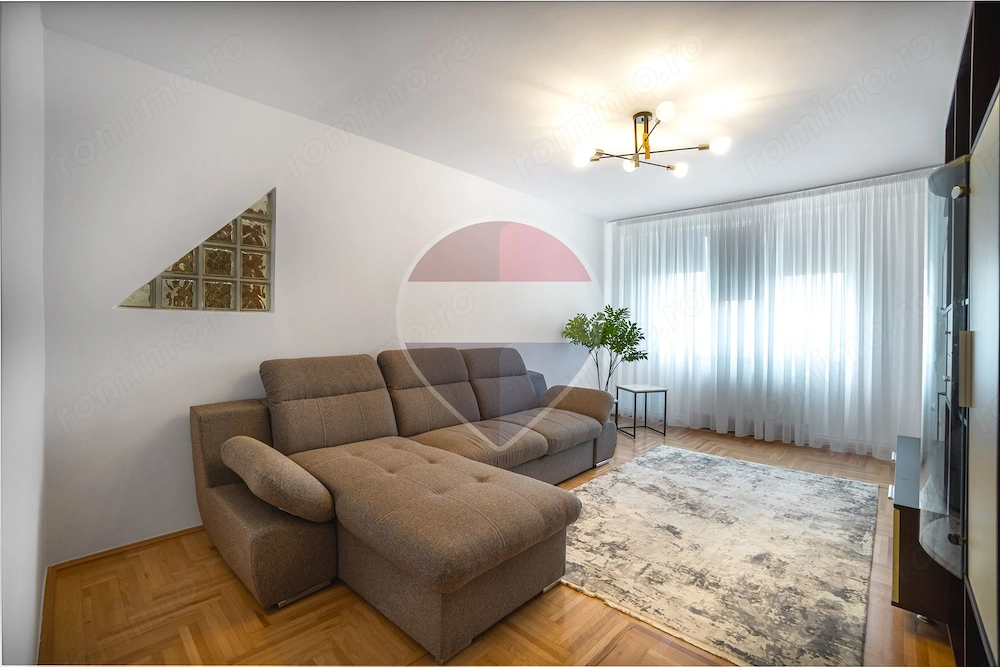 COMISION 0!!! Apartament cu 3 camere, complet renovat,  de închiriat!