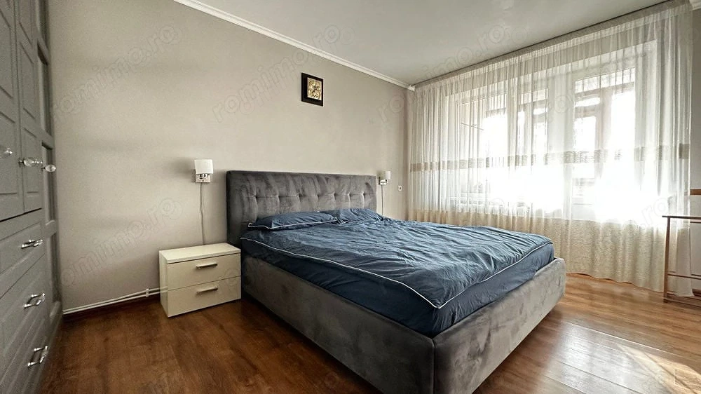 Apartament cu trei camere de inchiriat in zona Lacul Tei