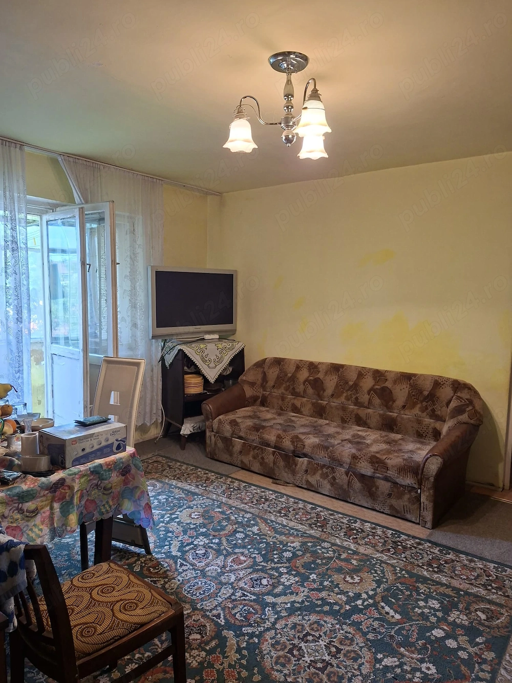 Apartament 2 camere, balcon, Rogerius