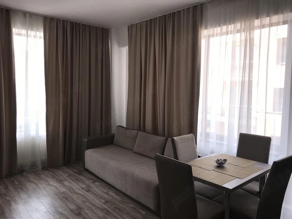 Închiriez apartament 2 camere Mamaia Summerland