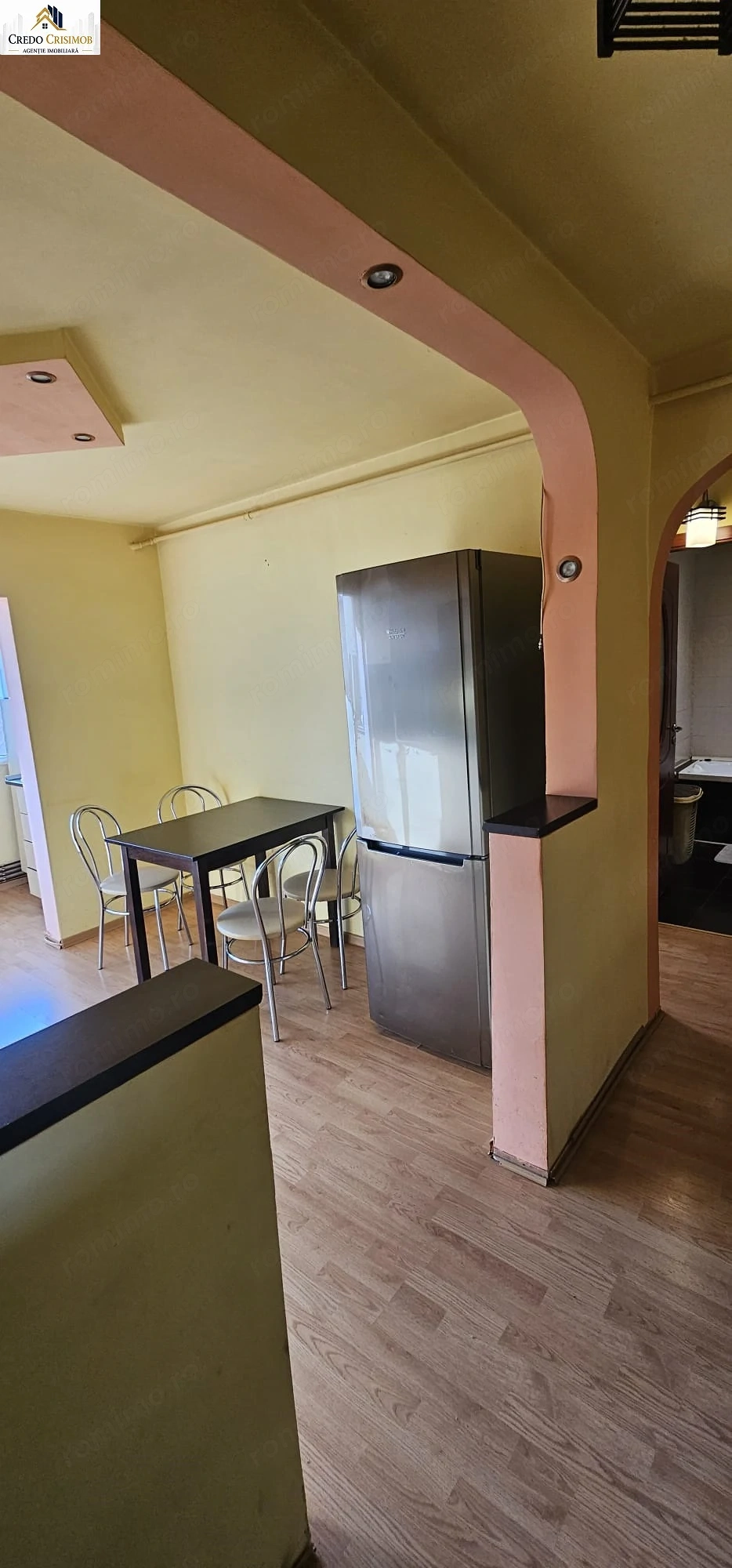 Vand apartament 2 cam cf 1 decomandat zona govandari ,Micro 3