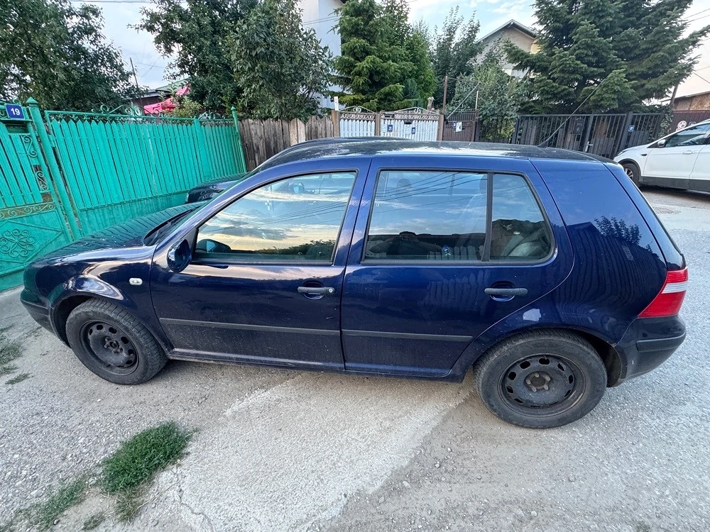 dezmembrez Golf 4 1.4 16V