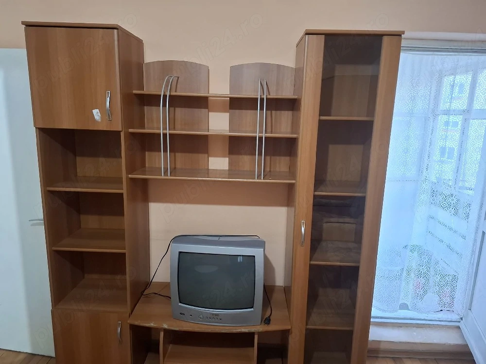 Dau in chirie garsoniera Oradea, str. Sfantul Apostol Andrei