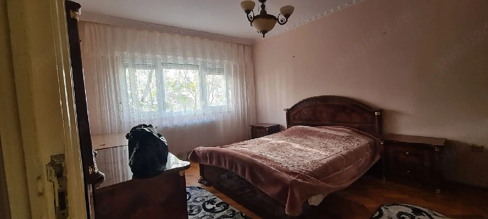 2cam.dec.maz2 et1 mob.utilat 350euro